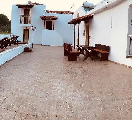 Wonderful Skiathos Two Bedroom Parisis Short Walk To Beachl *