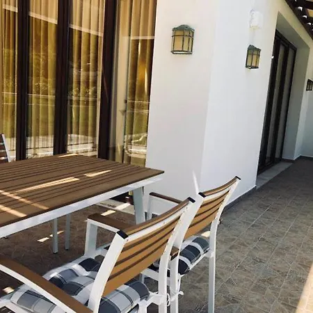 Wonderful Skiathos Two Bedroom Parisis Short Walk To Beachl Troulos